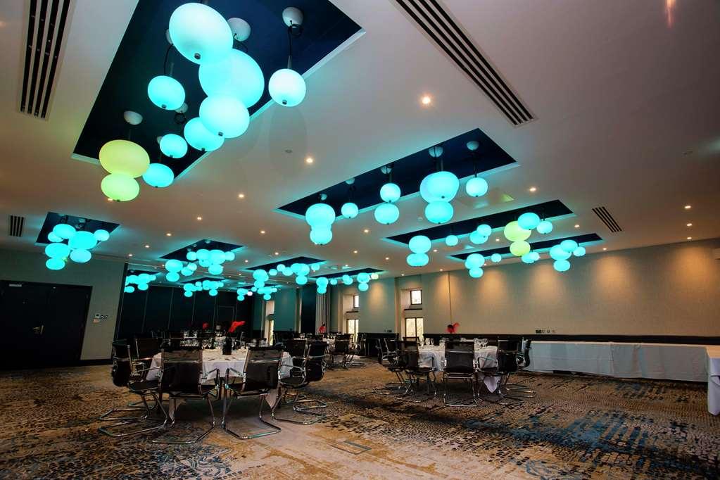 Doubletree By Hilton Reading M4 J10 Ξενοδοχείο Winnersh Ανέσεις φωτογραφία